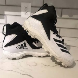 Boys Adidas football Soccer cleats